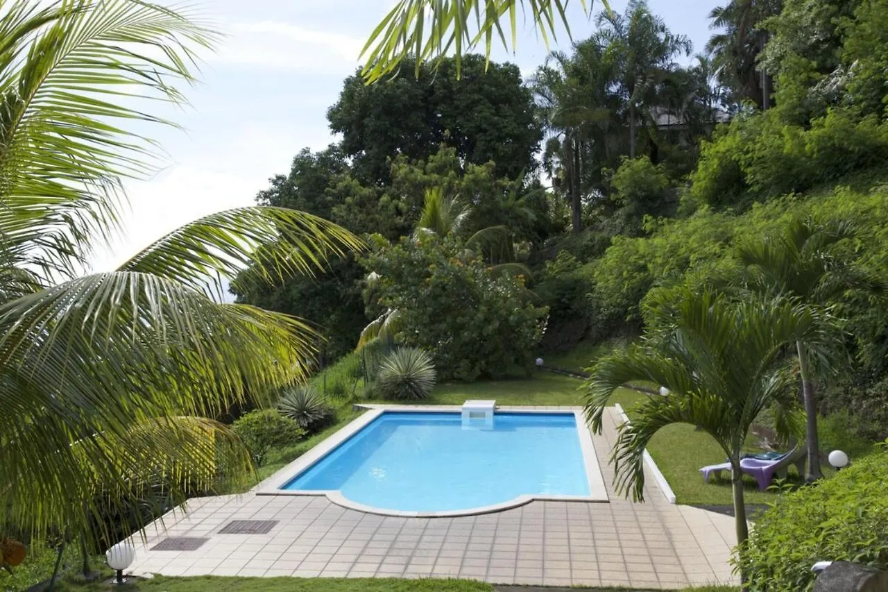TAHITI Appartement 2 chambres Tres Belle vue mer RES TAHIRI 2 Punaauia
